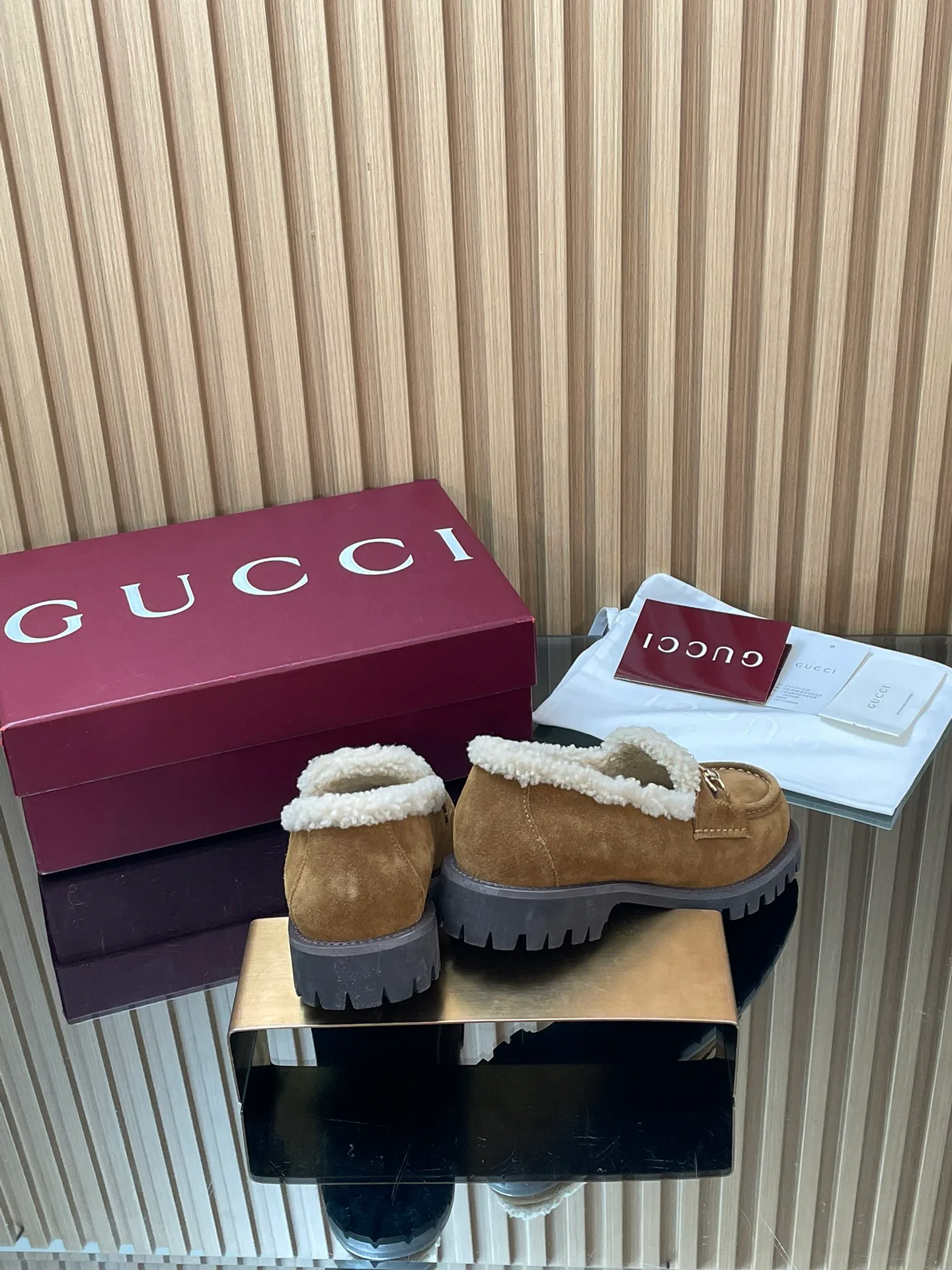 Women's Loafers And Moccasins GUCCI 18187056