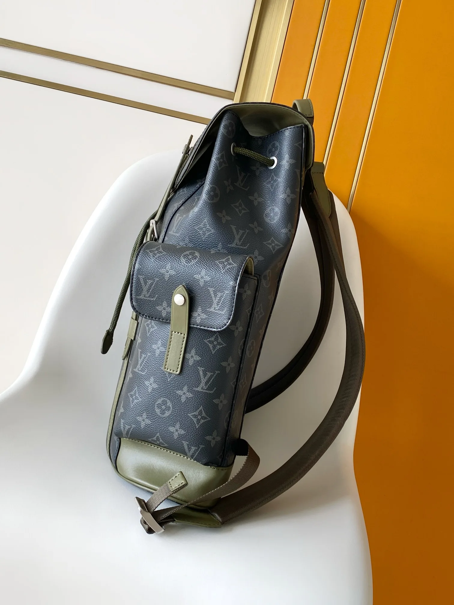 Women's Backpacks LOUIS VUITTON 17483338