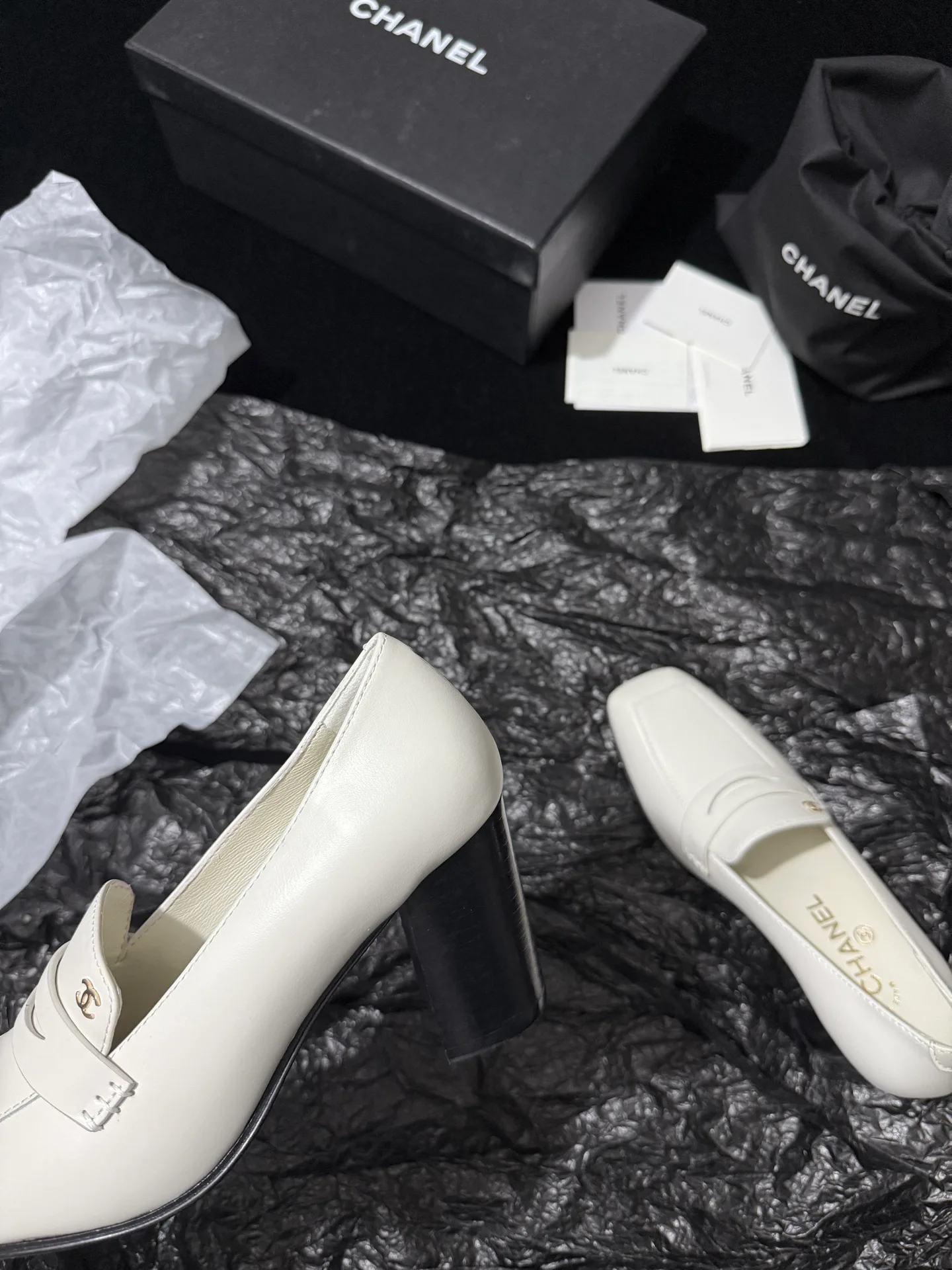 Women's Loafers And Moccasins CHANEL 18110843