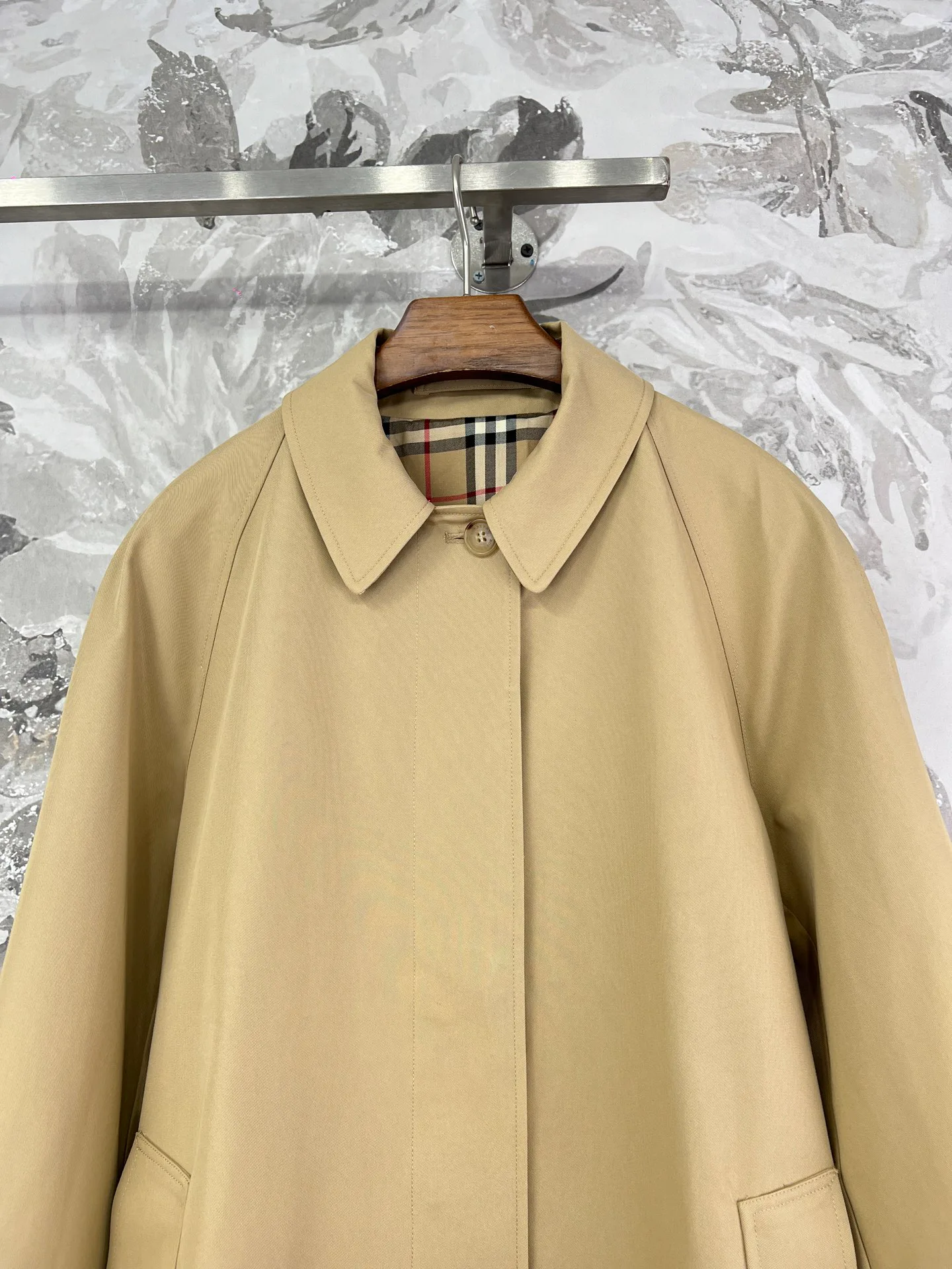 Women's Trench Coats BURBERRY 18428627