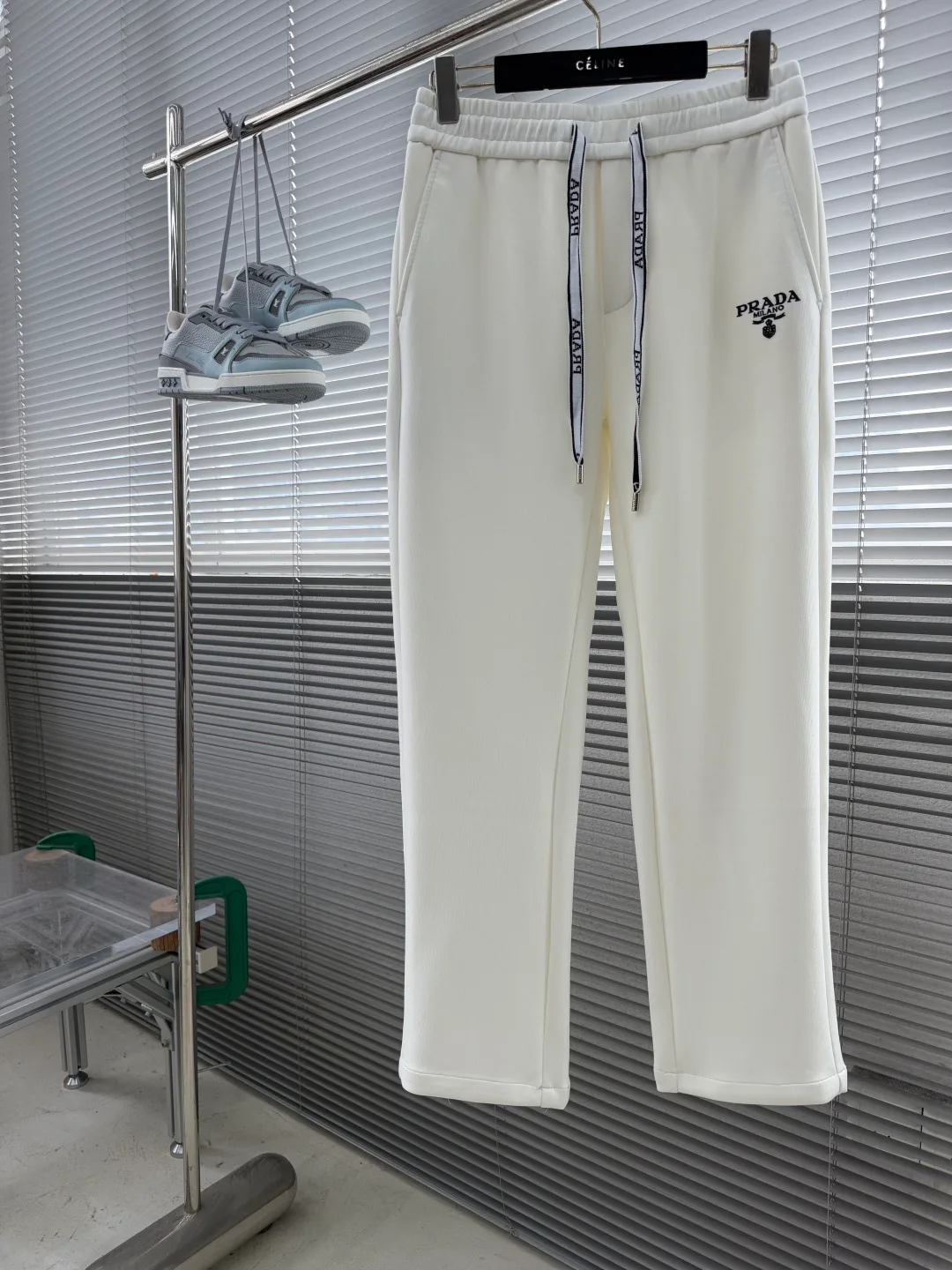 Men's Trousers PRADA 18189531