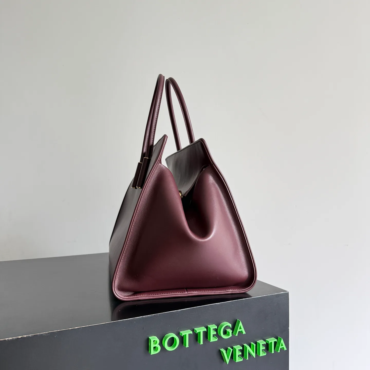 Women's Classic Handbags BOTTEGA VENETA 17533402