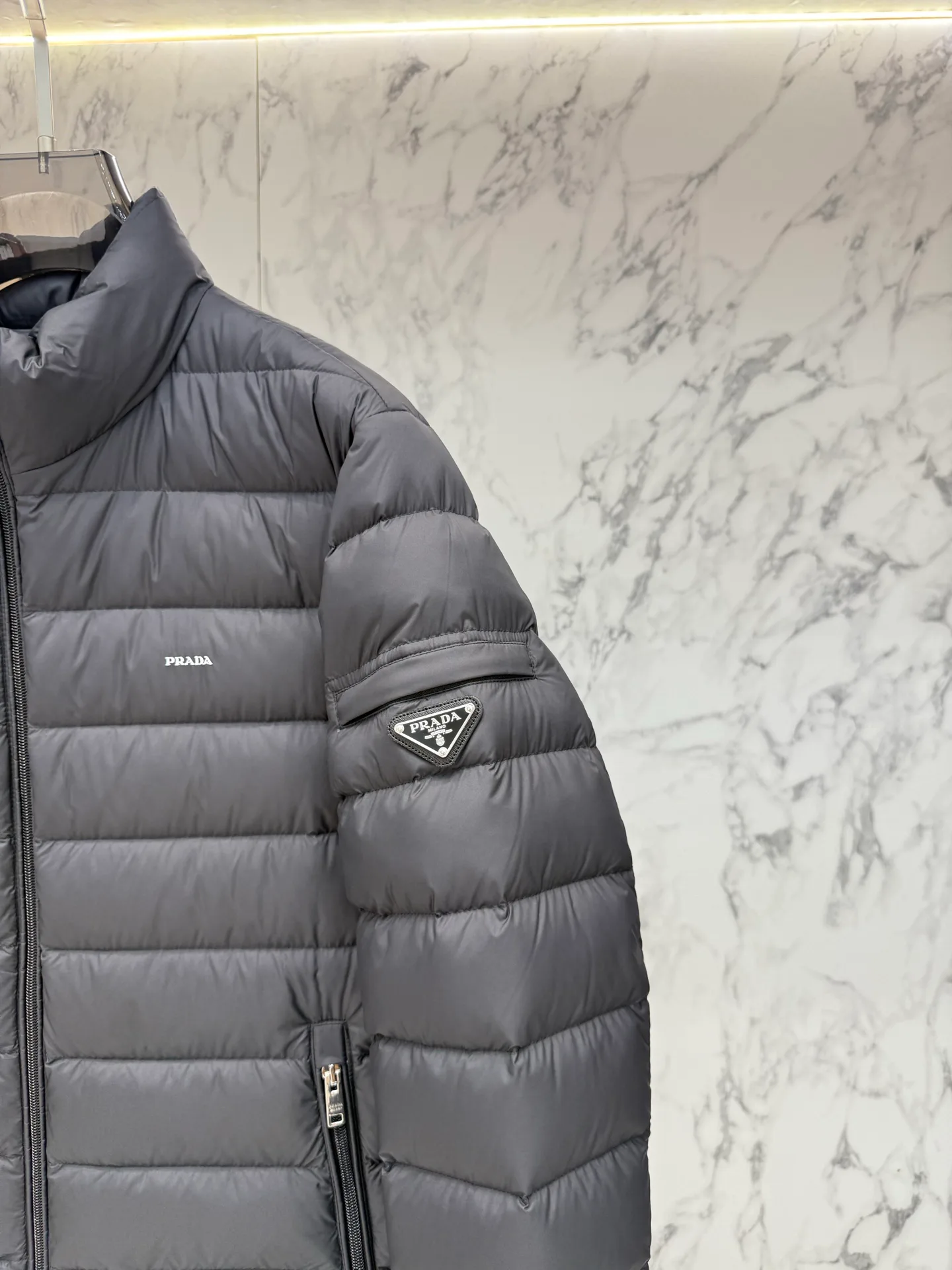 Men's Jackets And Down Jackets PRADA 18175004