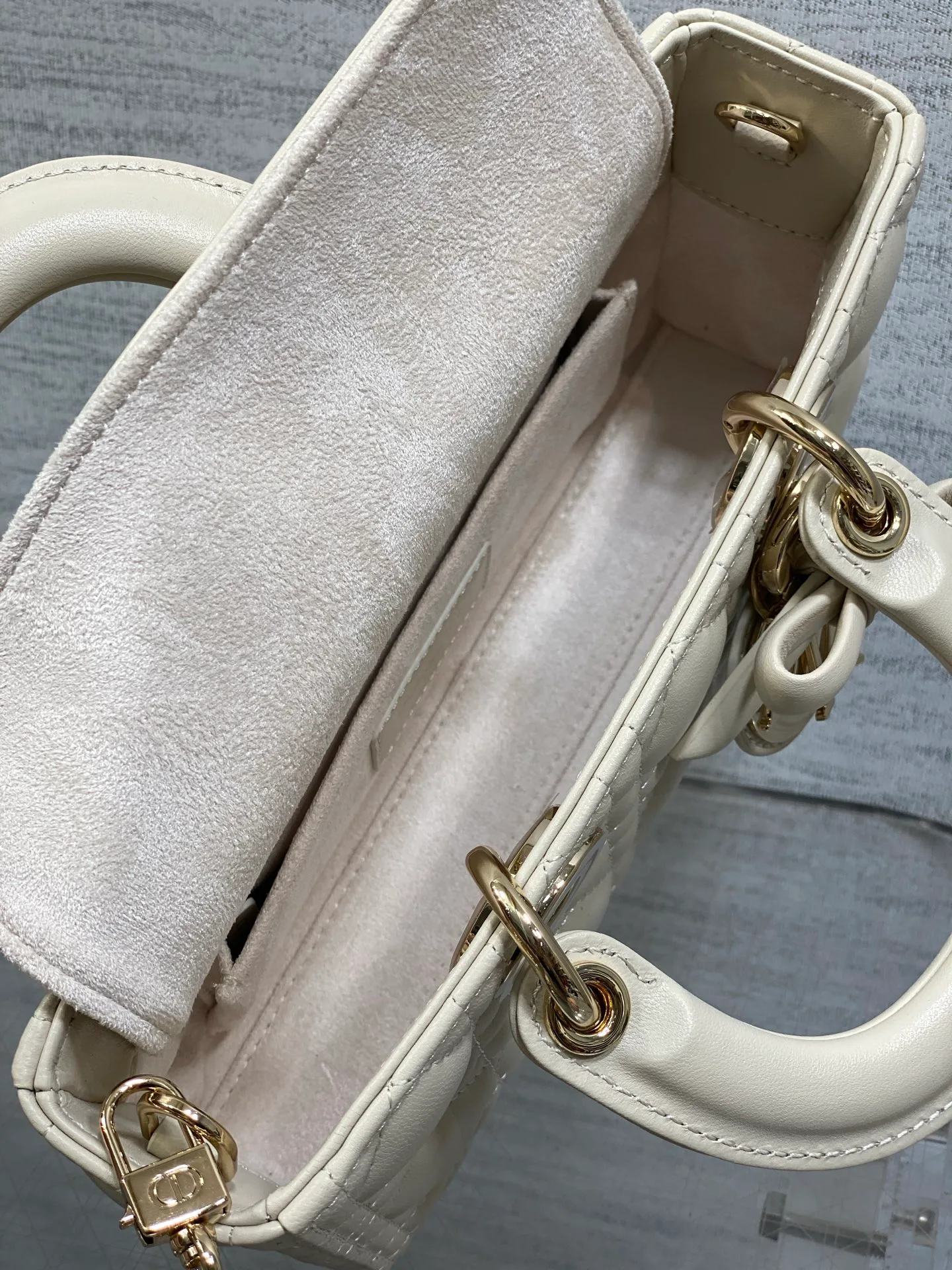 Women's Classic Handbags CHRISTIAN DIOR 18070565