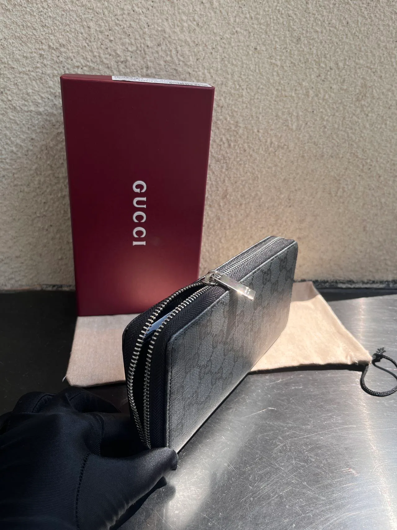 Women's Clutches GUCCI 17816960