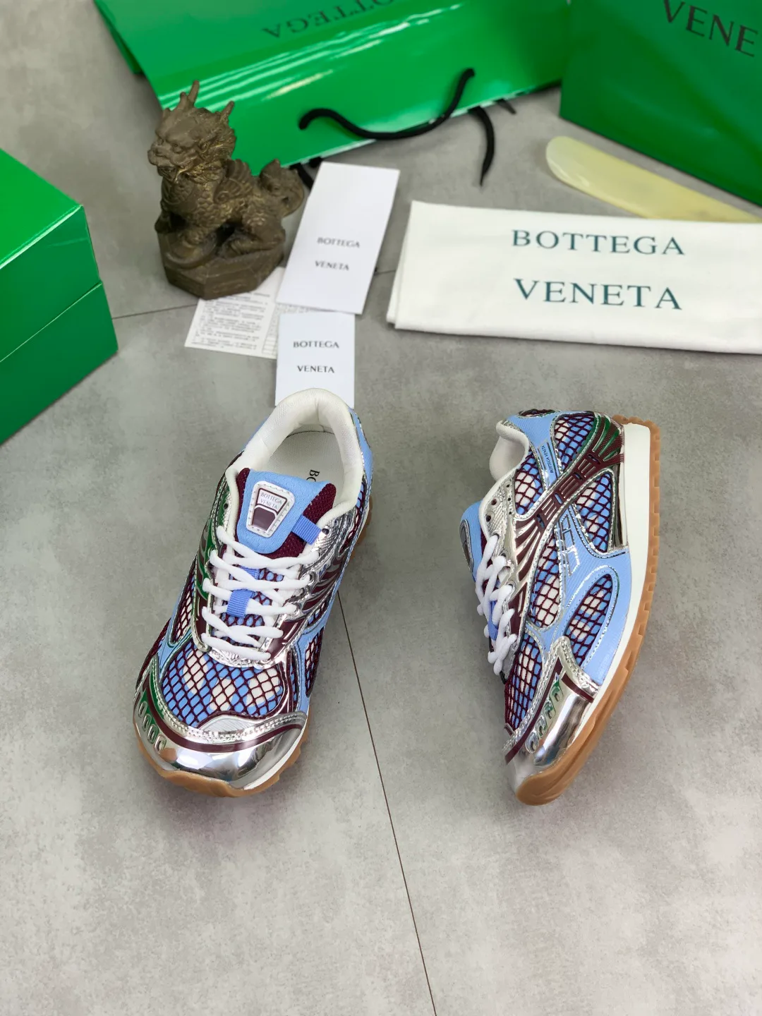 Women's Sneakers BOTTEGA VENETA 18365193