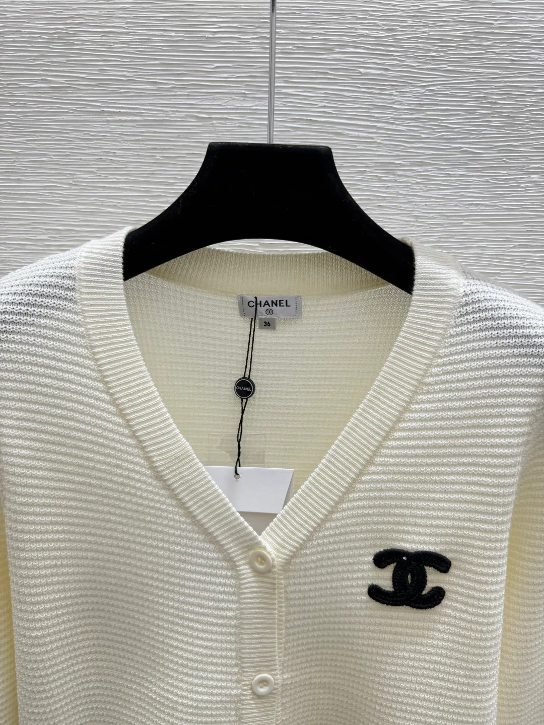 Women's Jumpers And Sweaters CHANEL 18021934