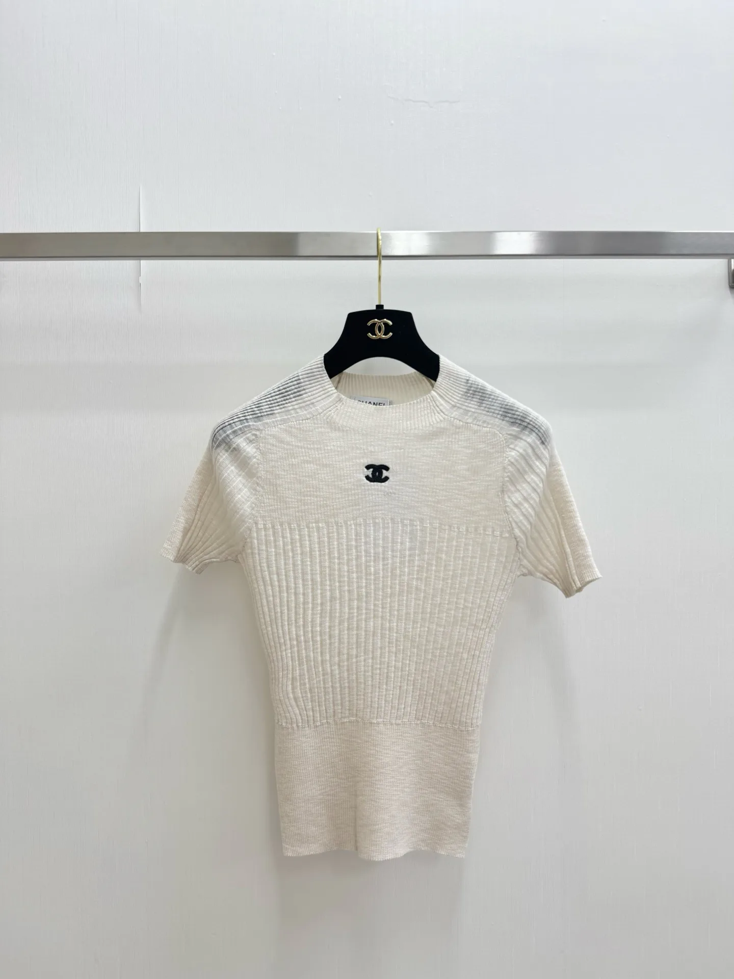 Women's T-Shirts CHANEL 17285178