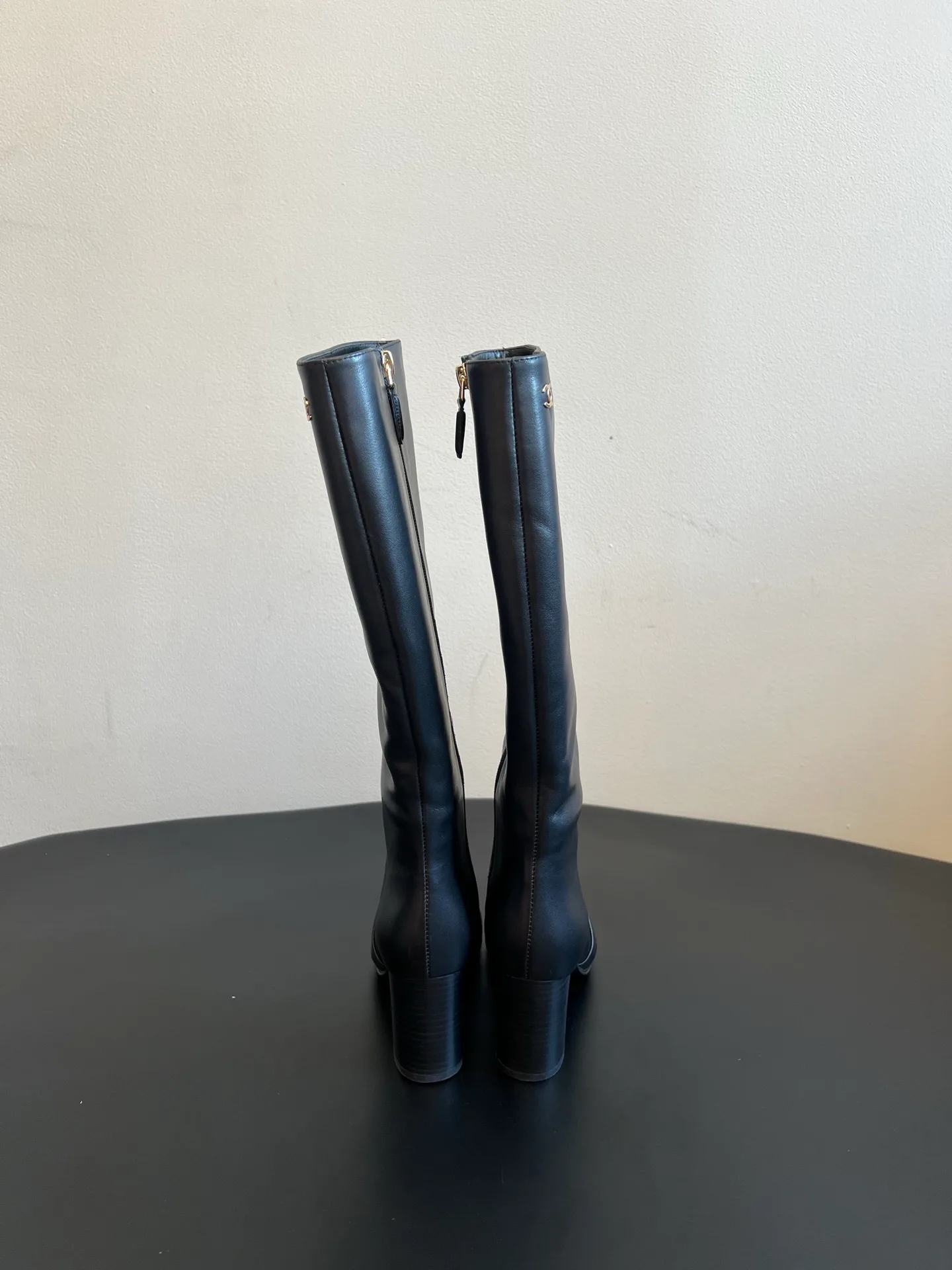 Women's Boots CHANEL 18137178