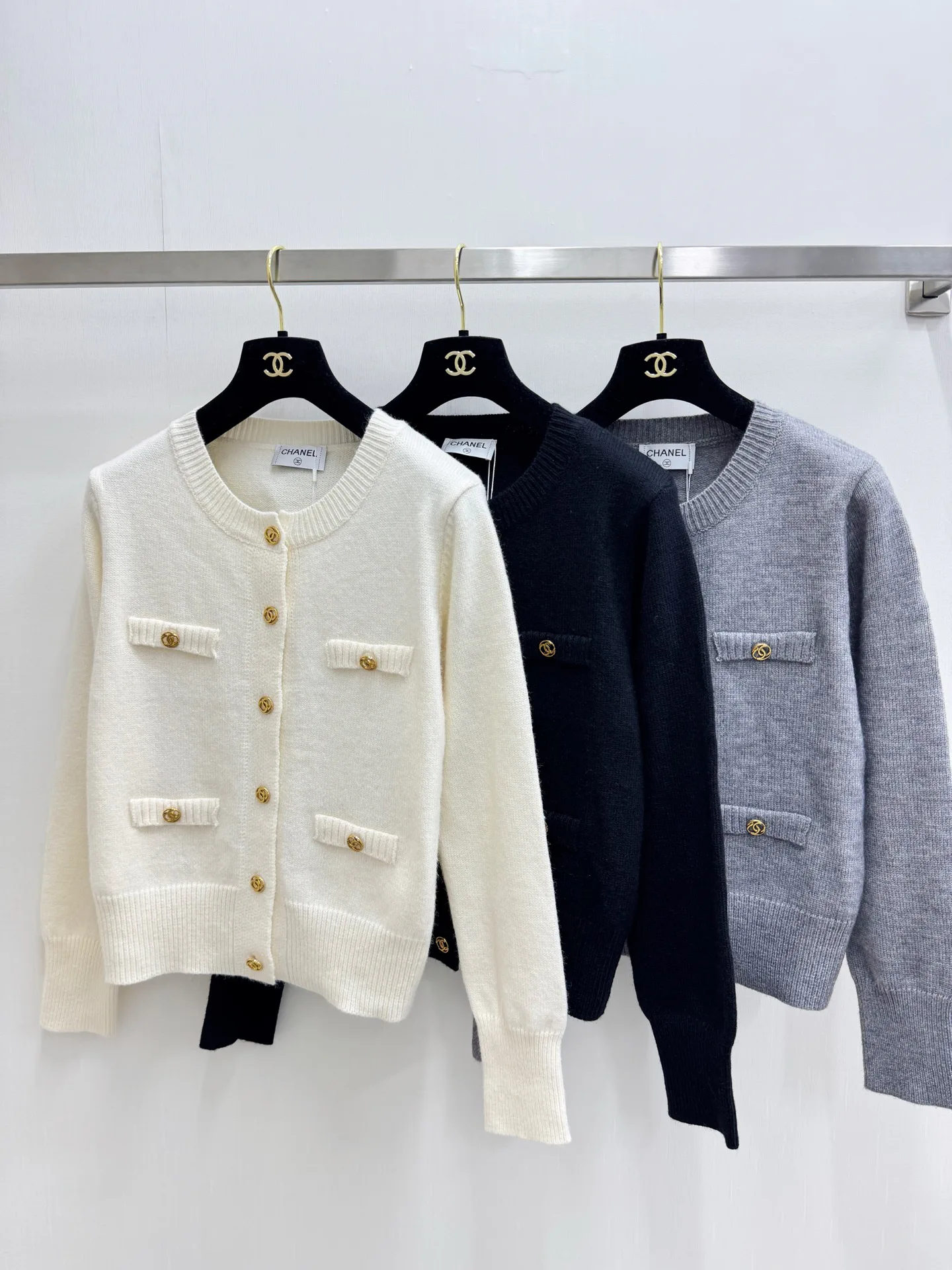 Women's Jumpers And Sweaters CHANEL 17953899
