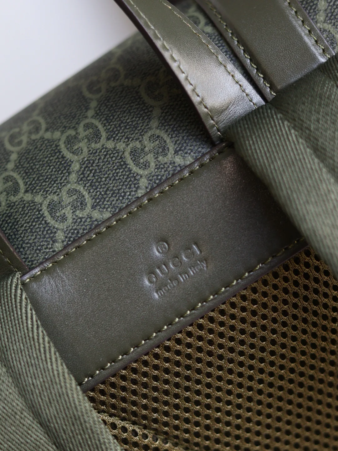Women's Backpacks GUCCI 17529183
