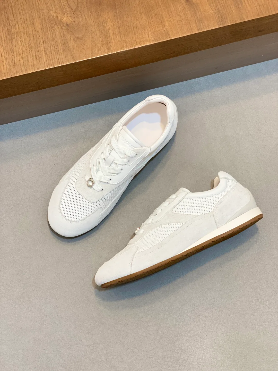 Men's Sneakers SALVATORE FERRAGAMO 18274574