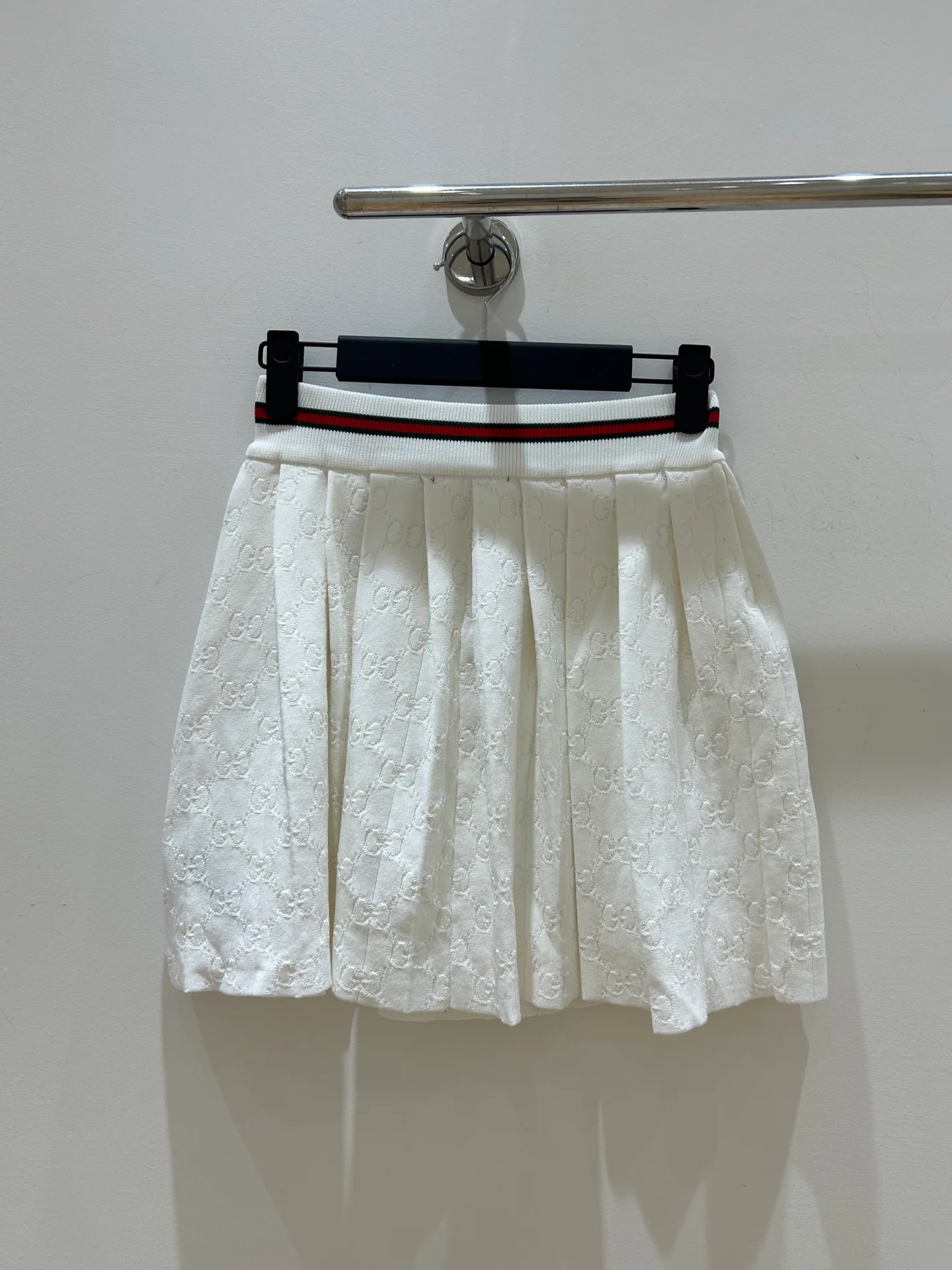 Women's Skirts GUCCI 18096736