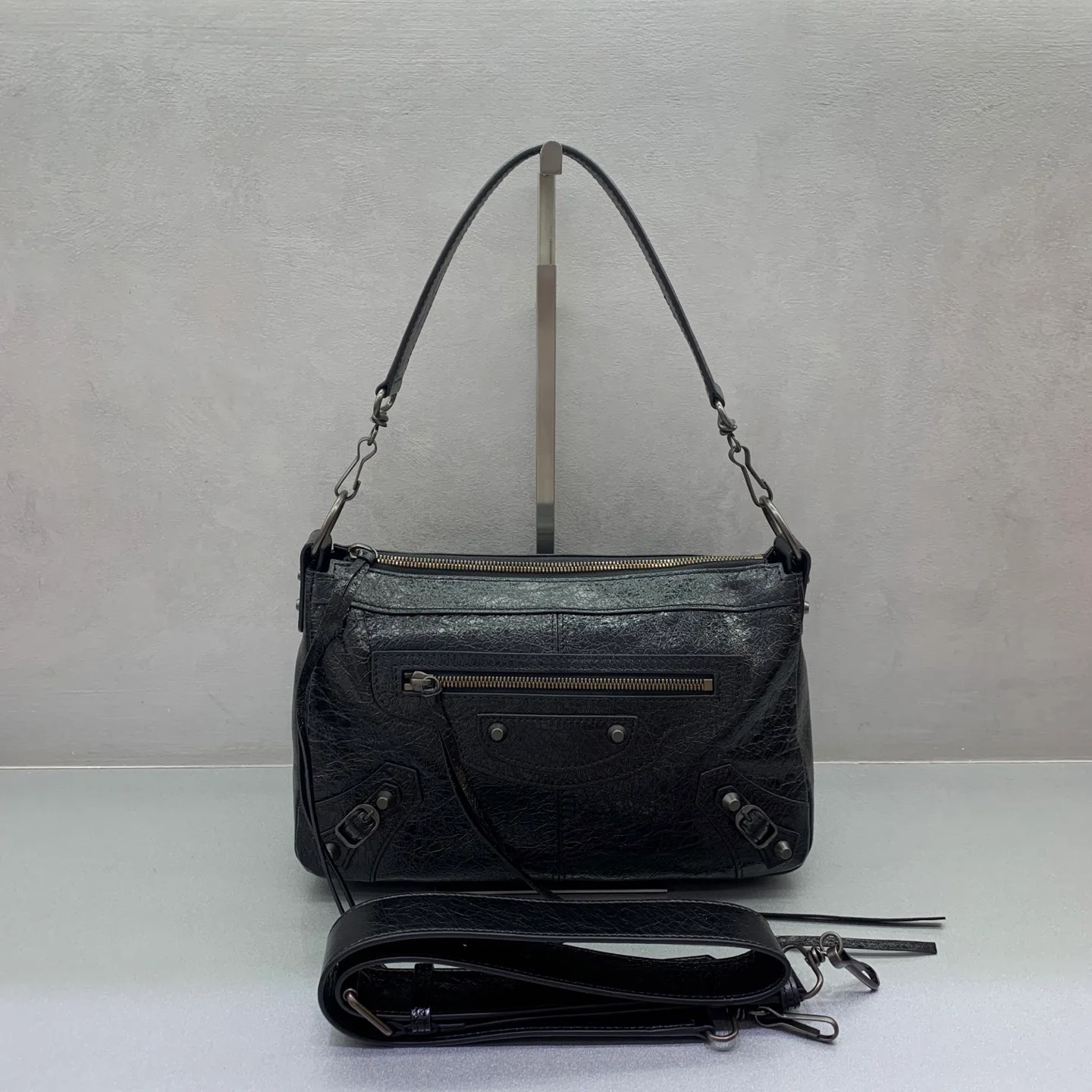 Women's Shoulder Bags BALENCIAGA 17419149