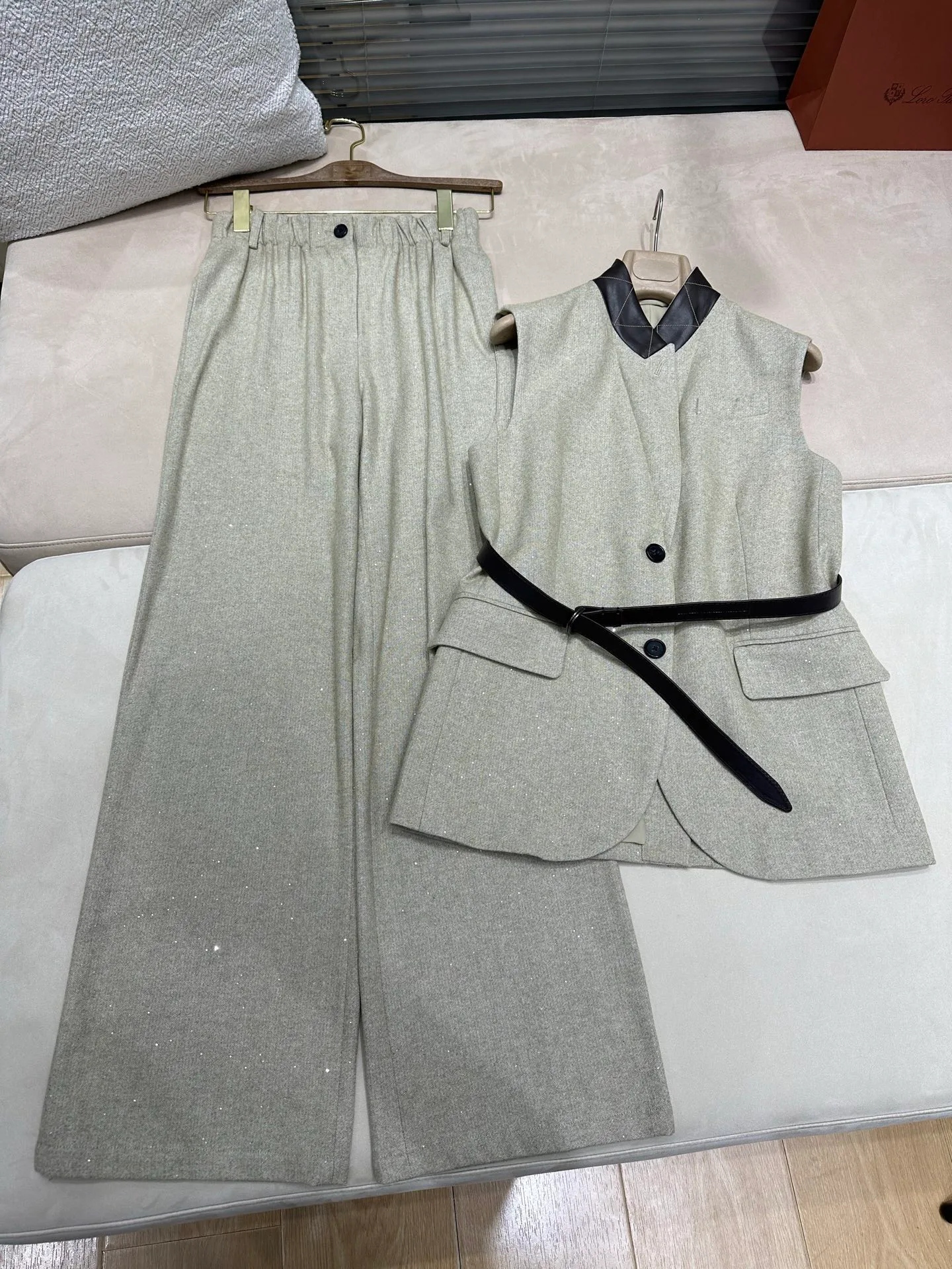 Women's Trousers BRUNELLO CUCINELLI 18175929