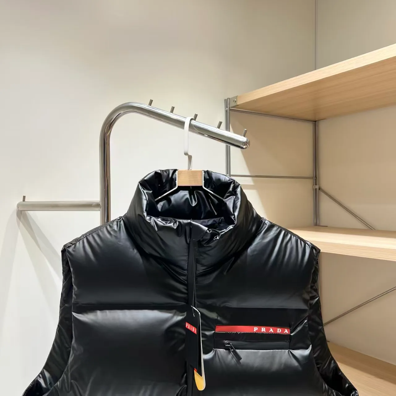 Women's Vests PRADA 18131401