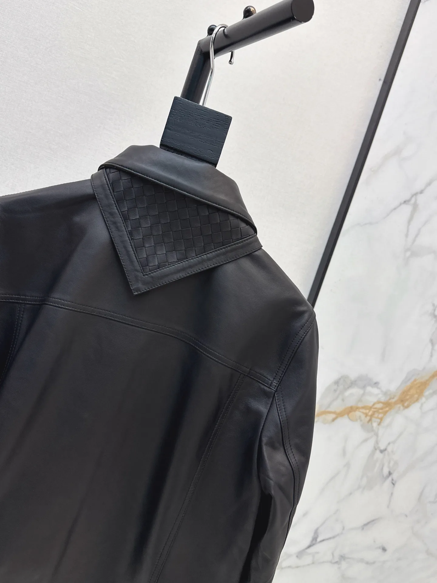 Women's Leather Jackets And Sheepskin Coats BOTTEGA VENETA 18173027