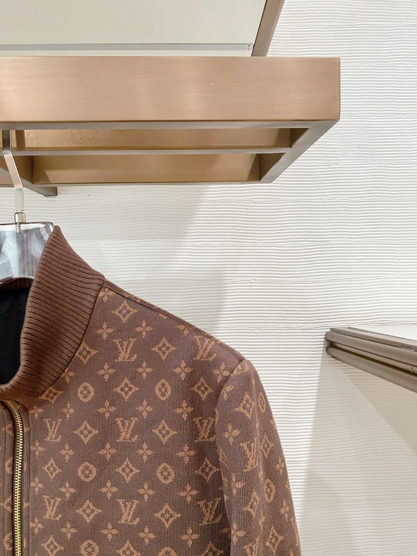 Men's Jackets And Down Jackets LOUIS VUITTON 18256687