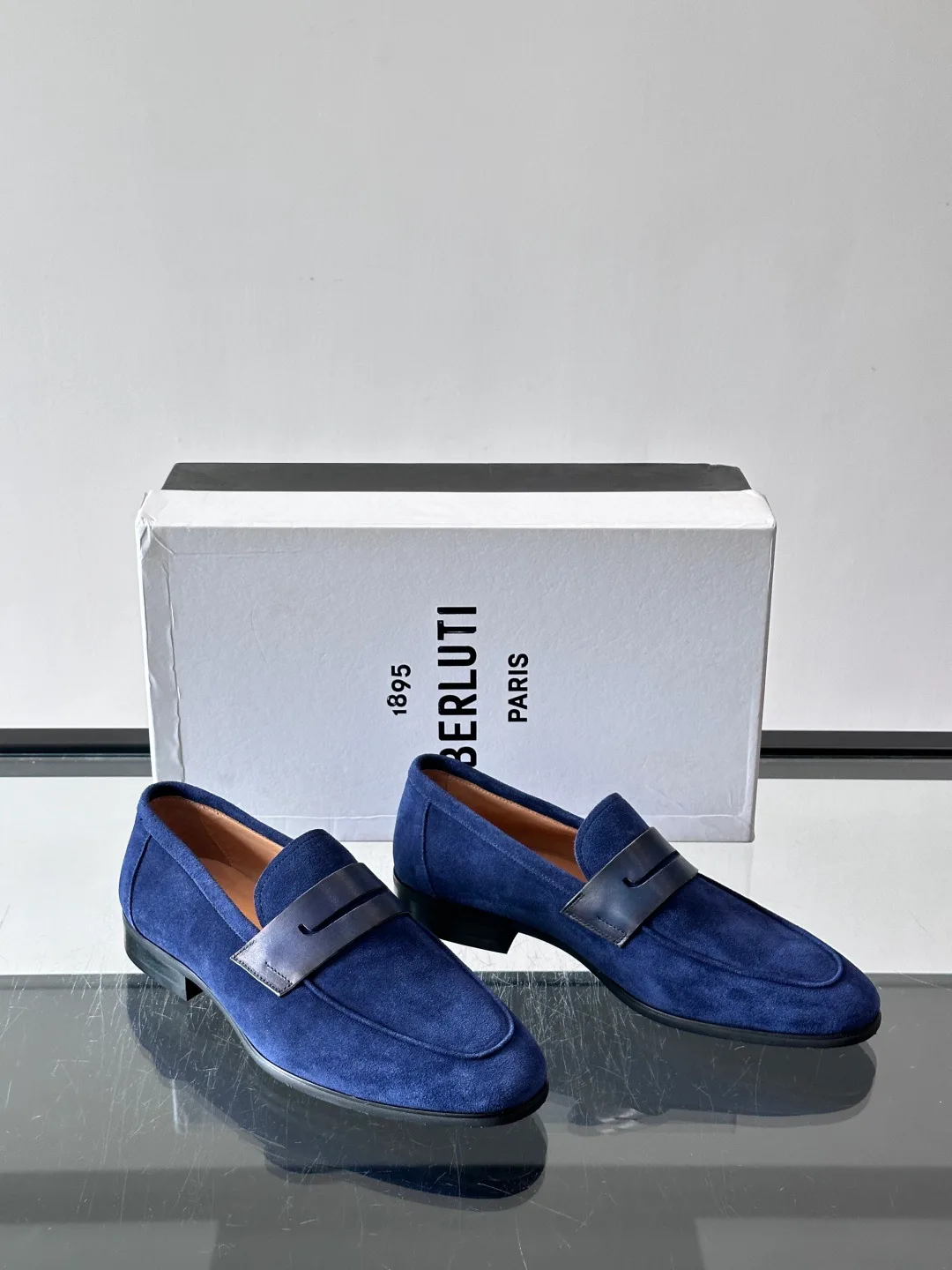 Men's Loafers And Dress Shoes BERLUTI 17982134