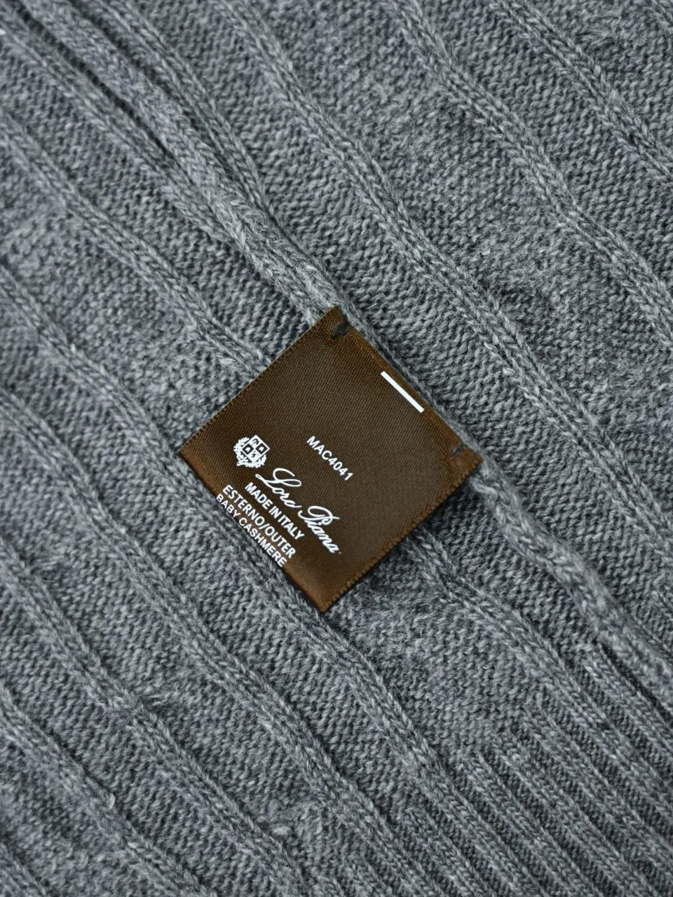 Men's Jumpers And Sweaters LORO PIANA 18434138