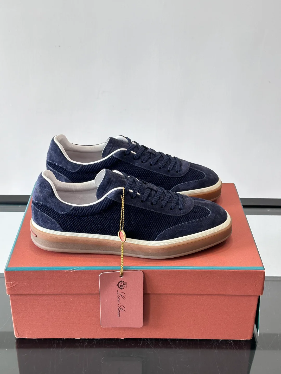 Men's Sneakers LORO PIANA 17730610