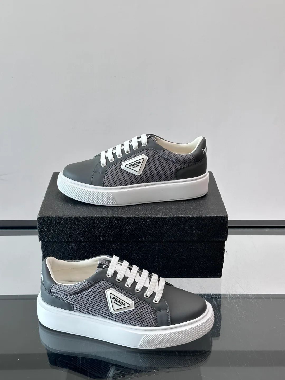 Women's Sneakers PRADA 17497963