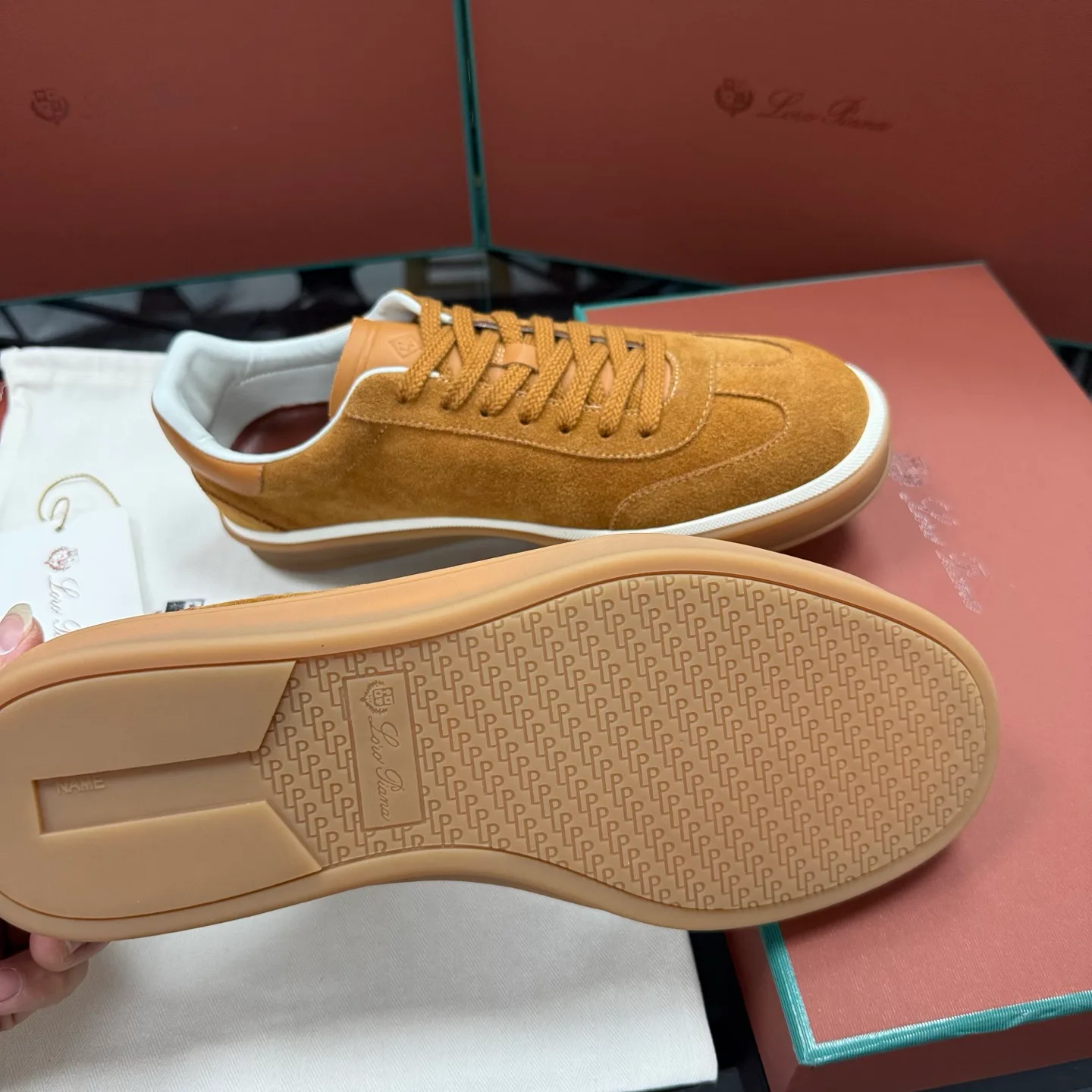 Women's Sneakers LORO PIANA 17955580