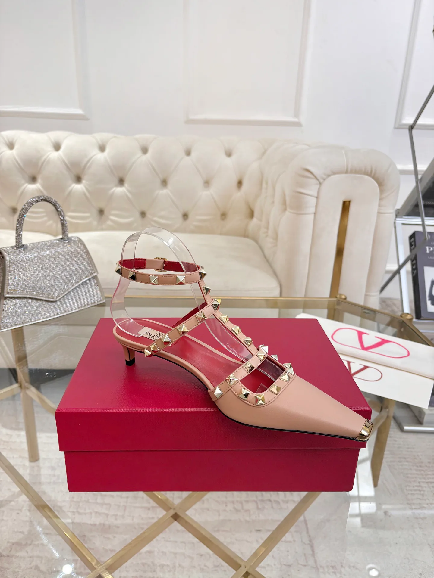 Women's Open-Toe Sandals VALENTINO 17843938