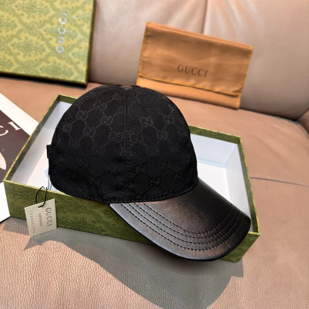 Hats GUCCI 17515259