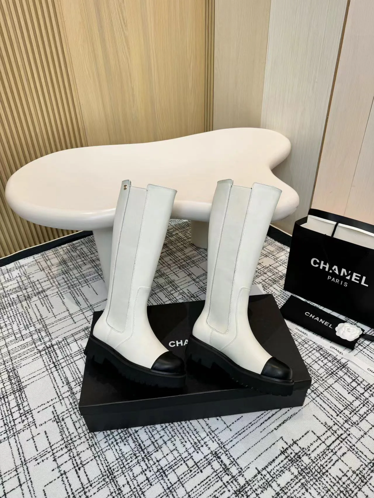 Сапоги Женские Chanel 18616632