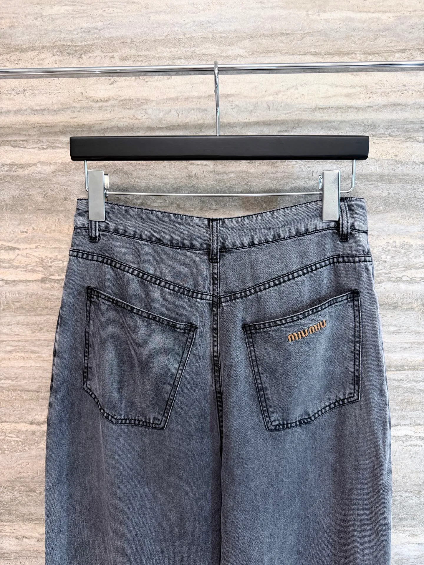Women's Jeans MIU MIU 18155503