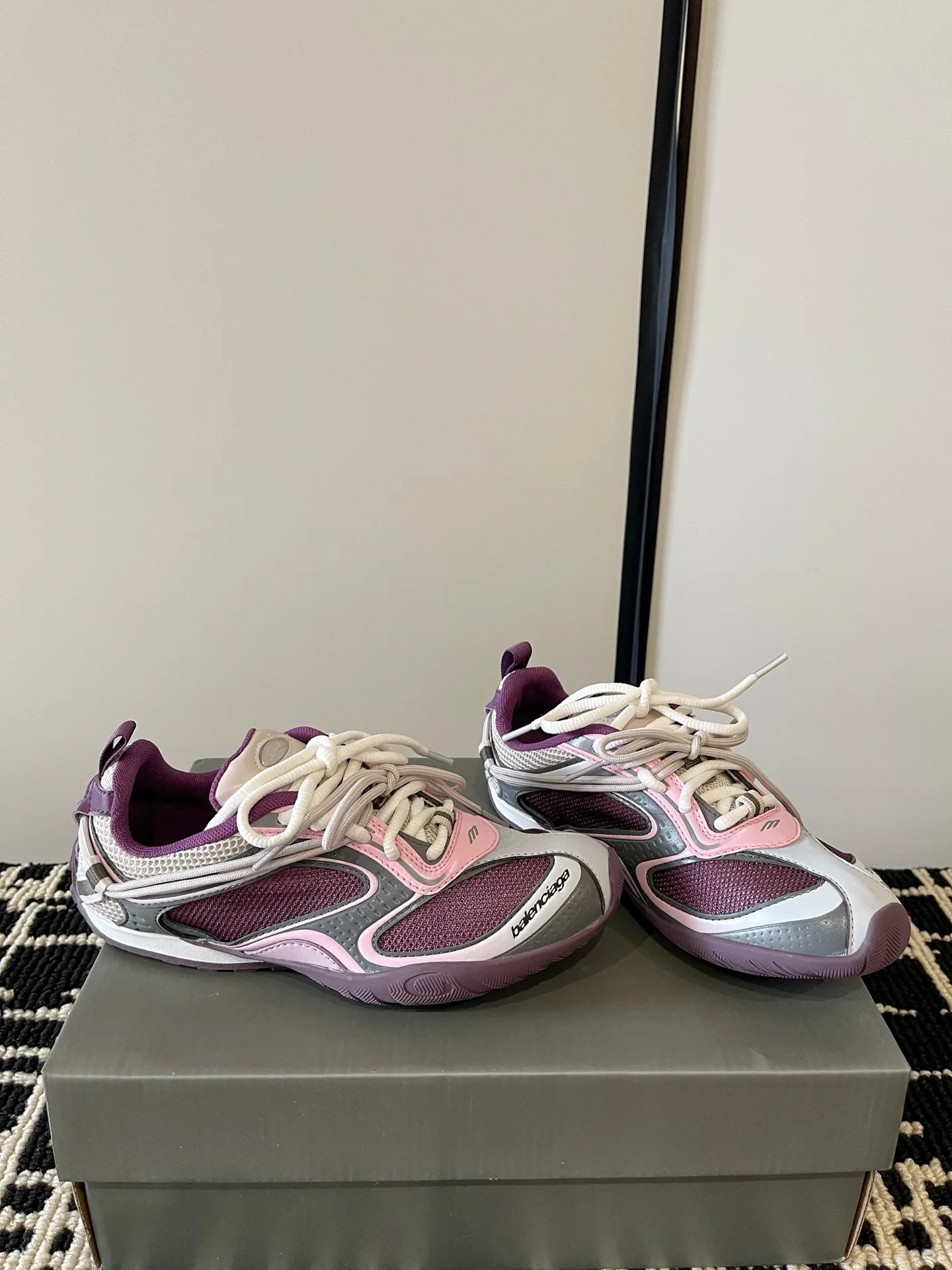 Women's Sneakers BALENCIAGA 18386317