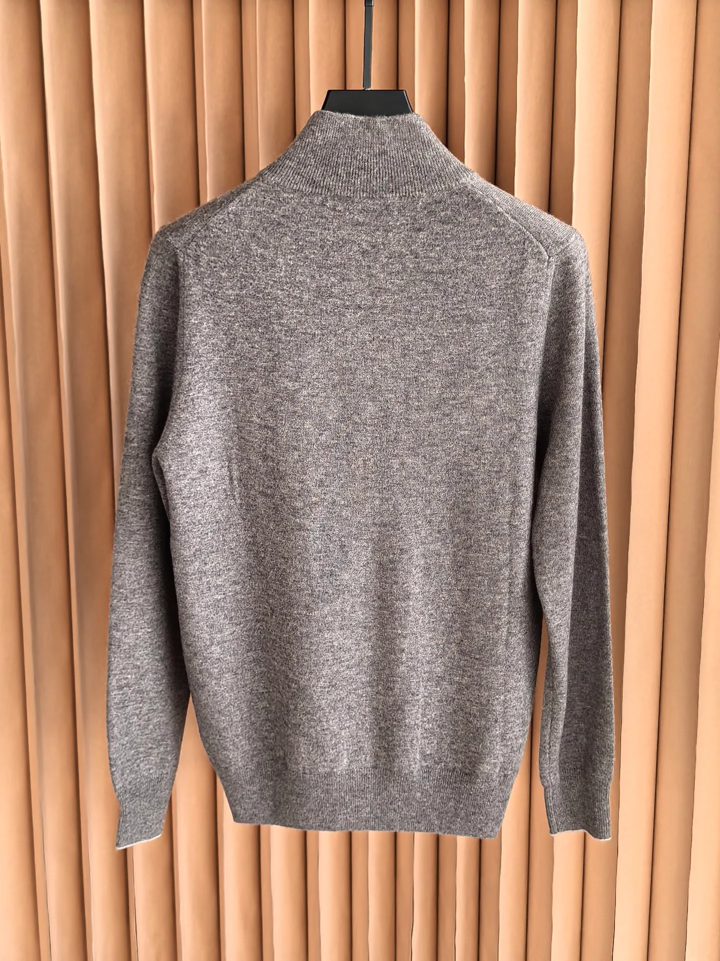 Men's Jumpers And Sweaters BRUNELLO CUCINELLI 17845118