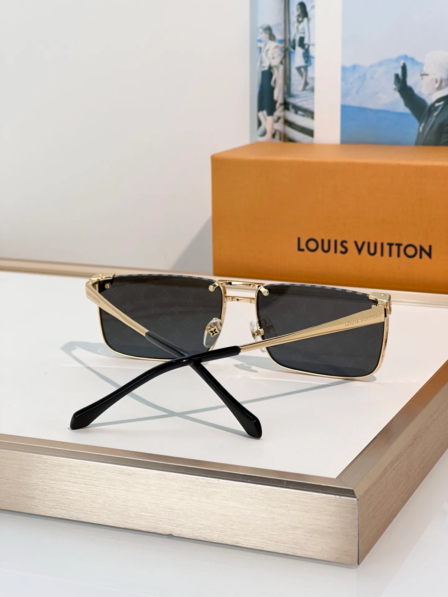 Glasses LOUIS VUITTON 16942432