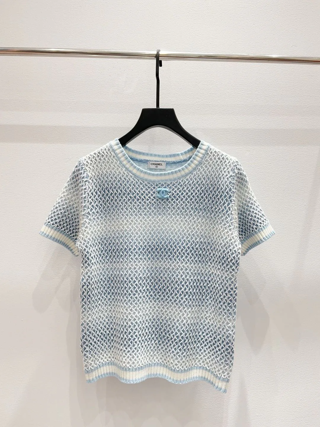 Women's T-Shirts CHANEL 17327636
