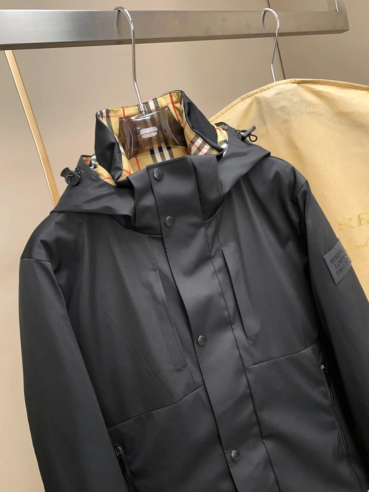 Men's Jackets And Down Jackets BURBERRY 18029269