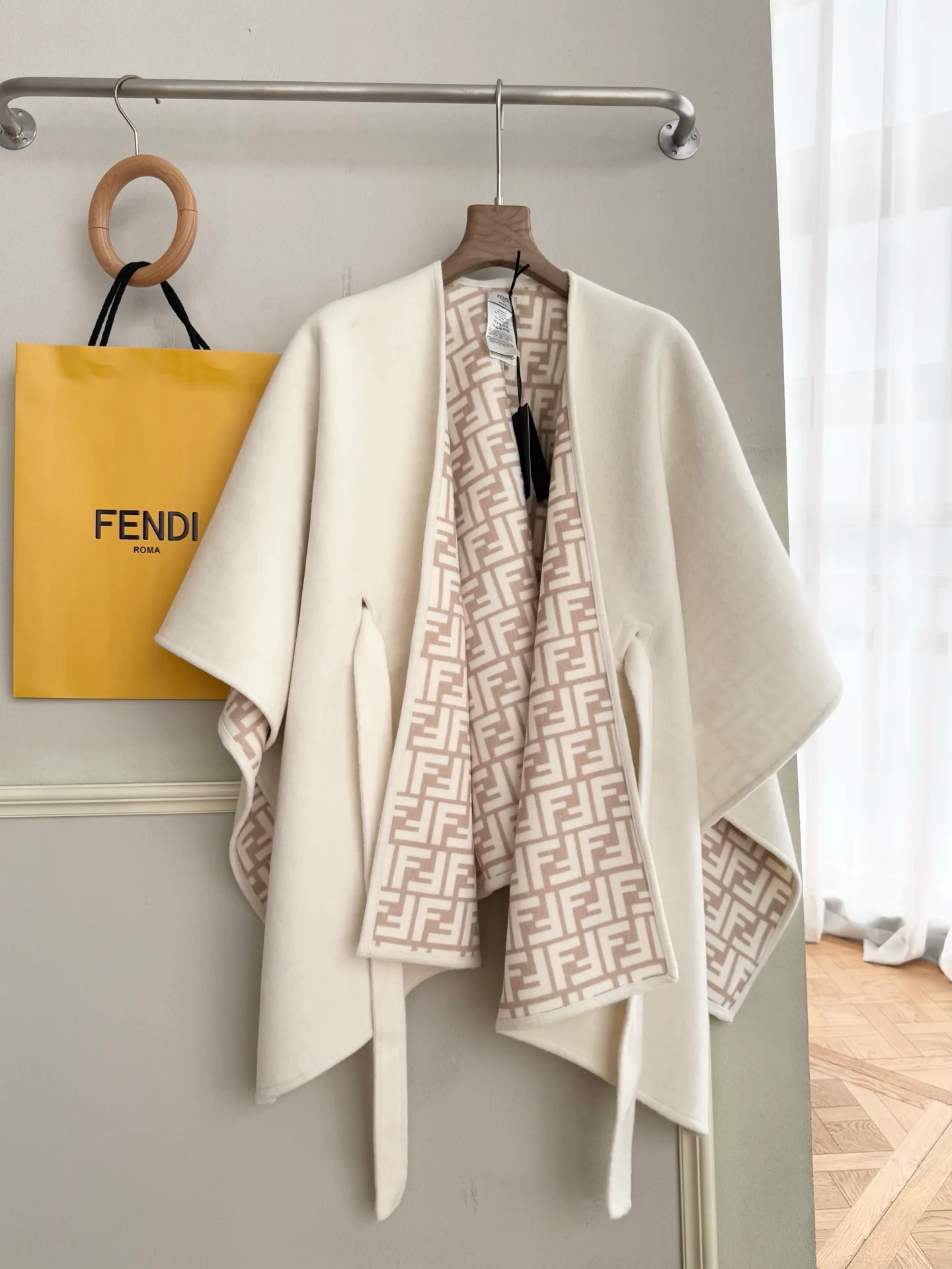 Women's Coats FENDI 18275146