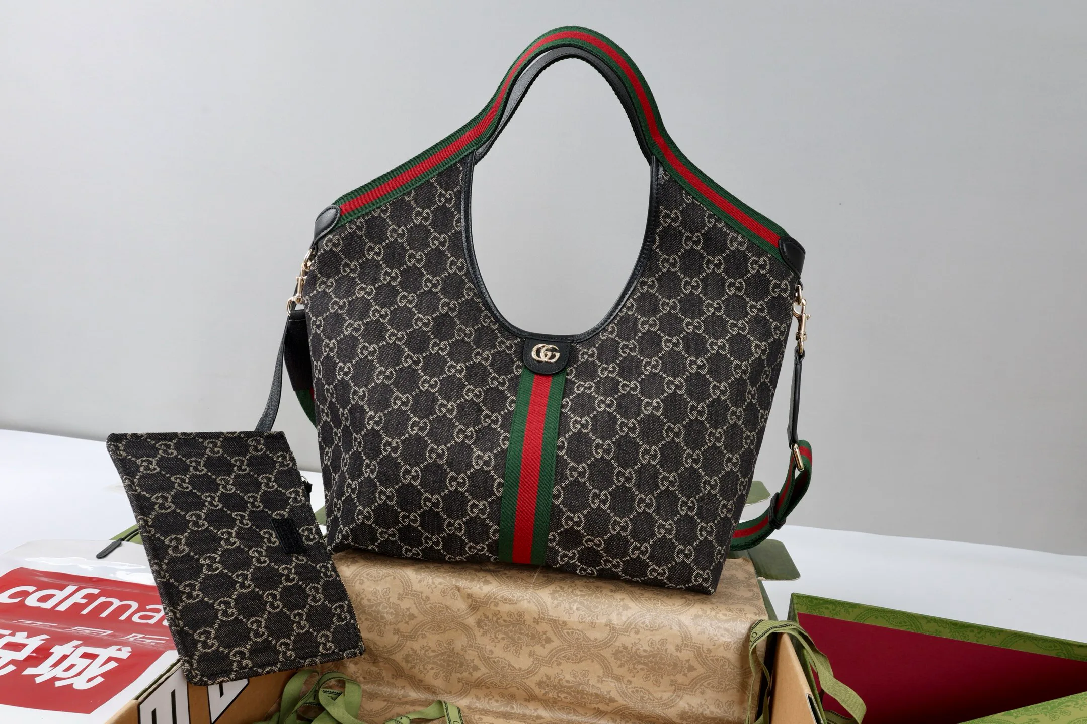 Women's Classic Handbags GUCCI 17886049