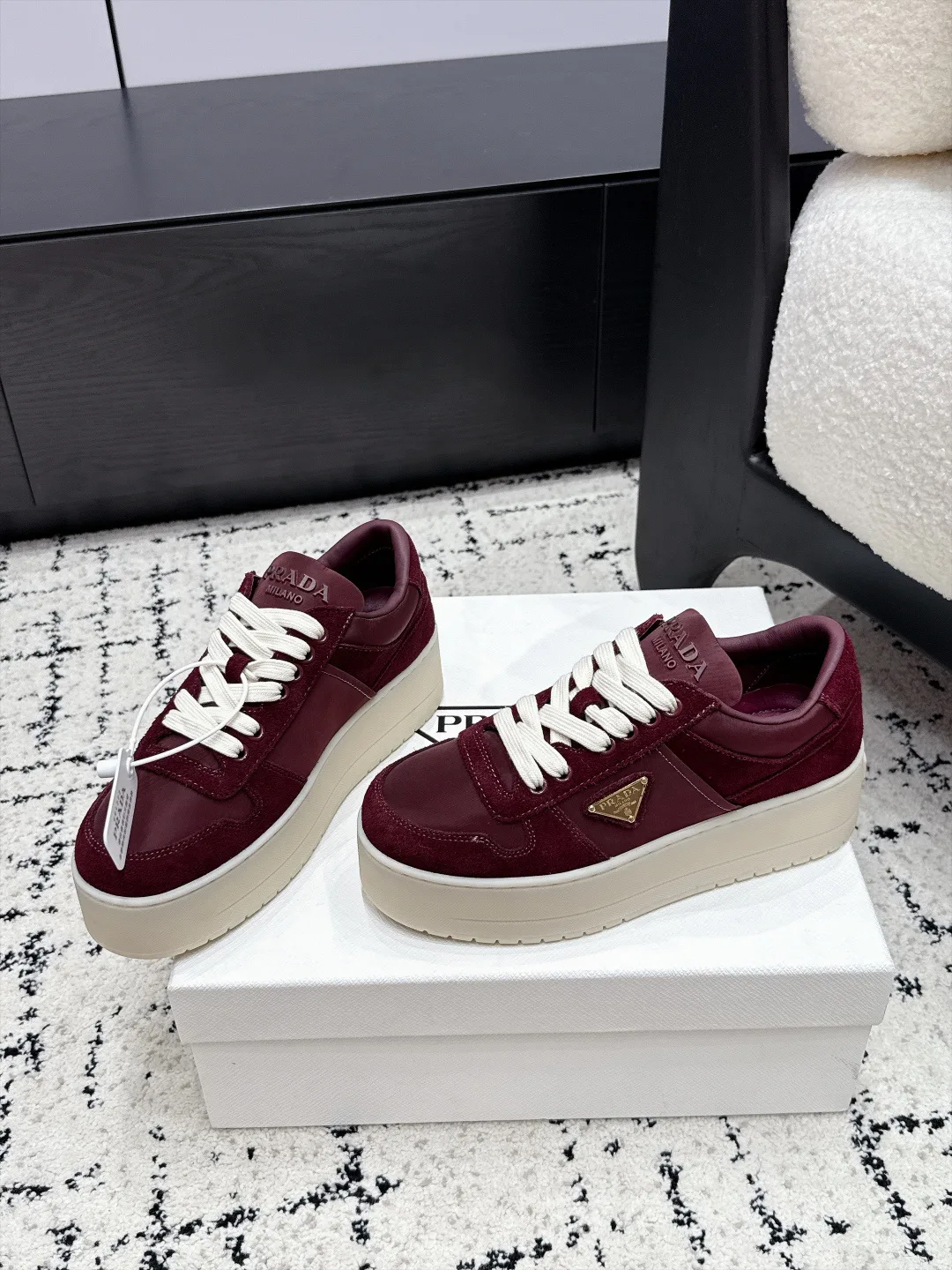 Women's Sneakers PRADA 17978257