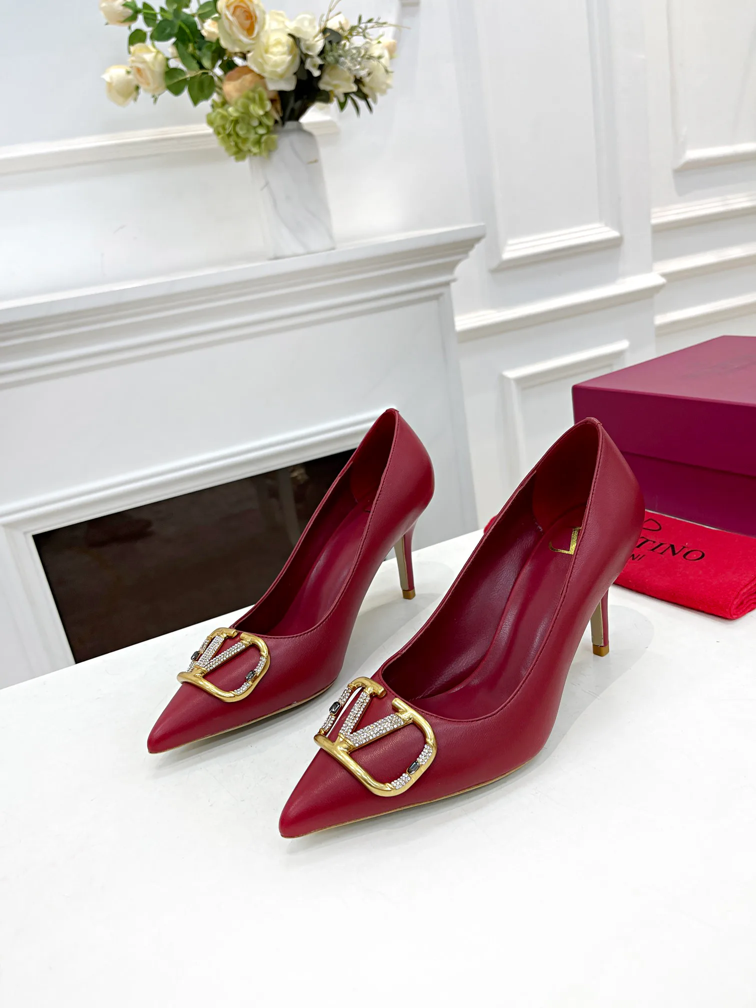 Women's Heels VALENTINO 17956842
