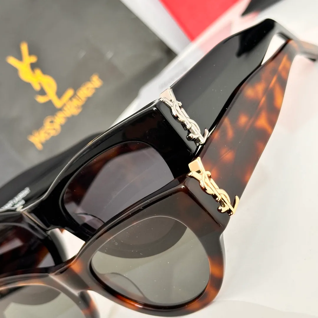 Glasses SAINT LAURENT 16853136