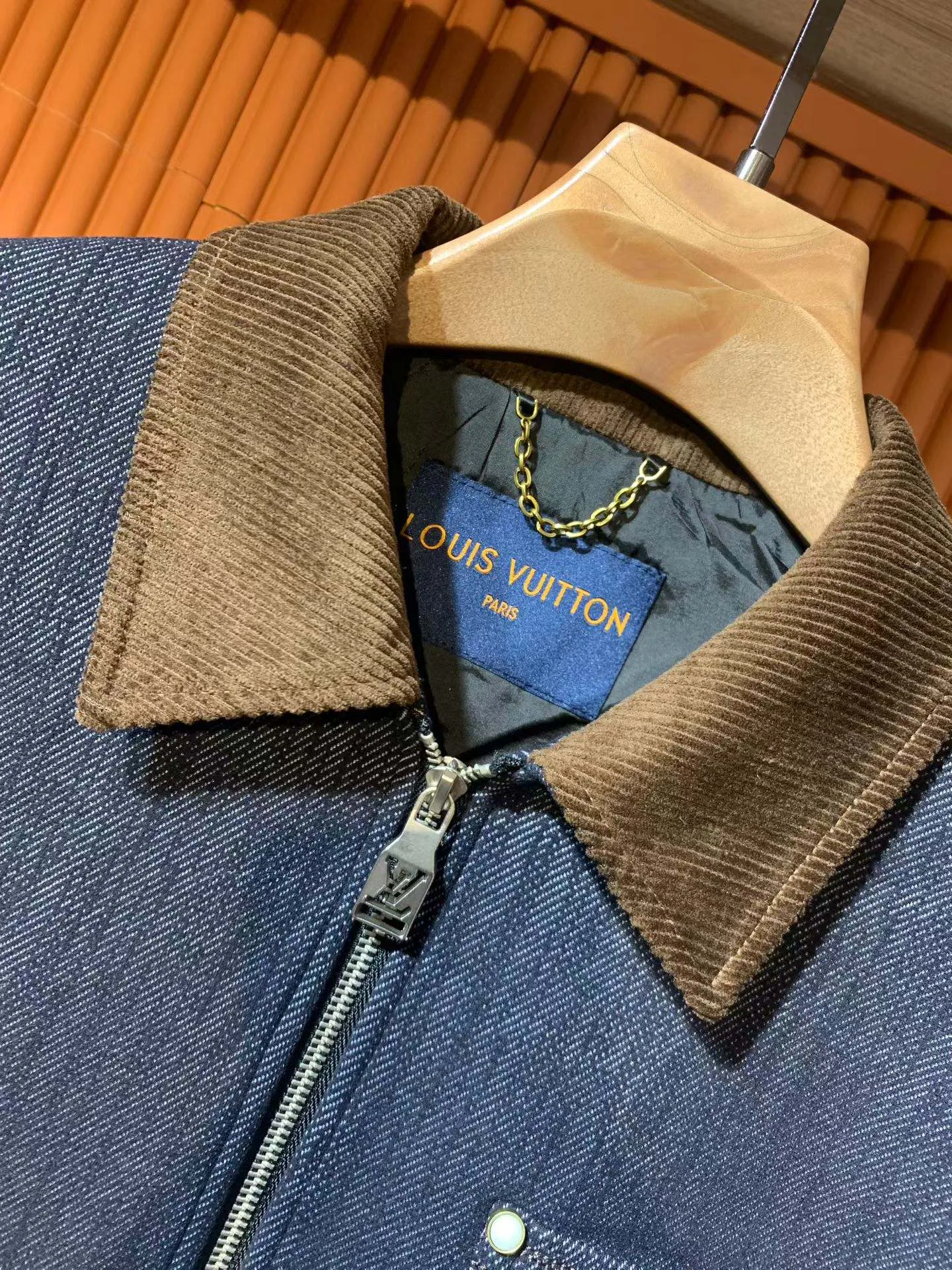 Куртки И Пуховики Мужские Louis Vuitton 18648910