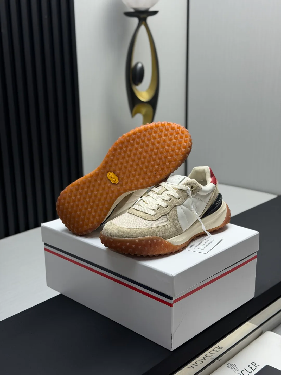 Кроссовки Мужские Moncler 18677602