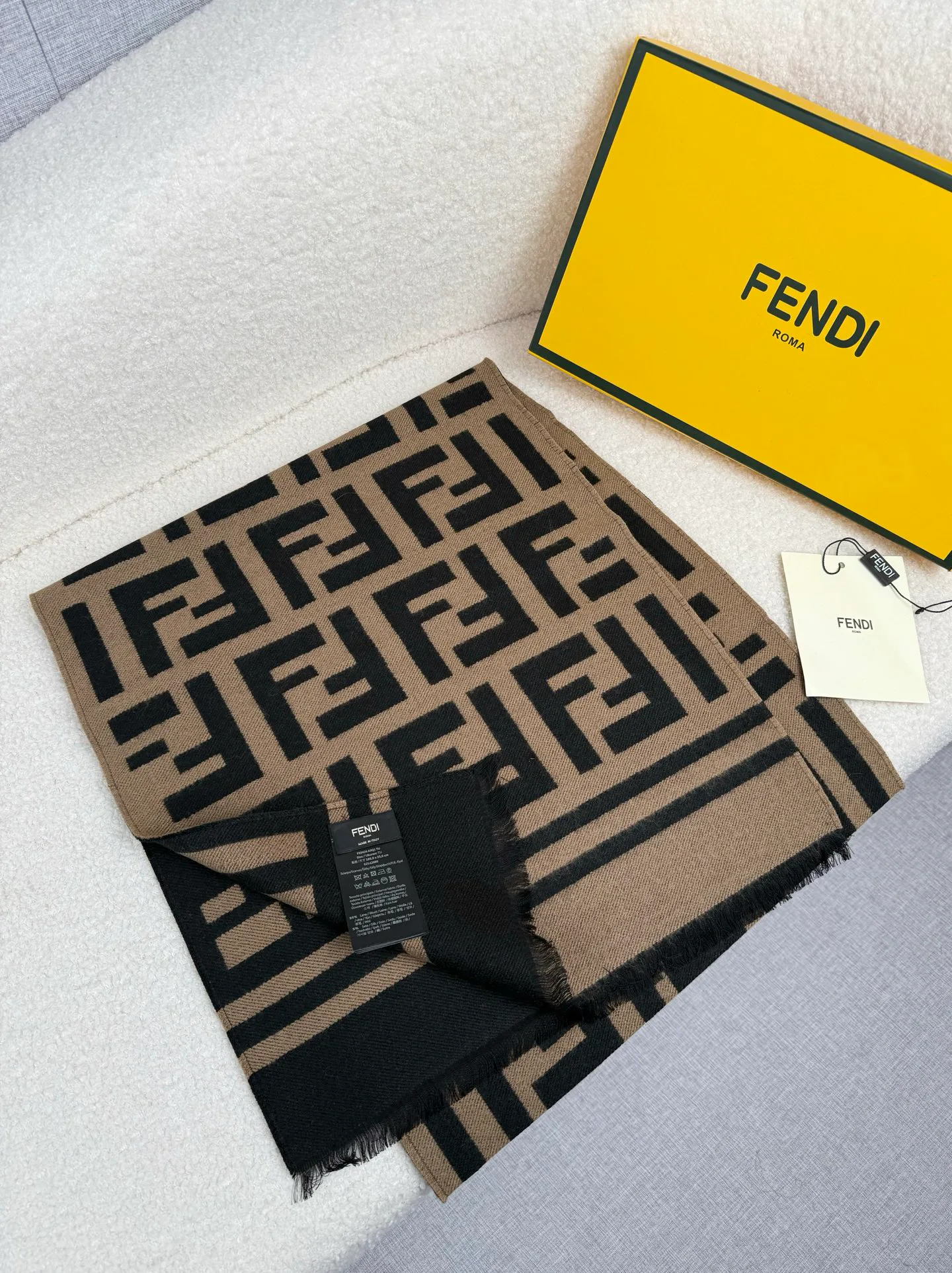 Scarves FENDI 17795635