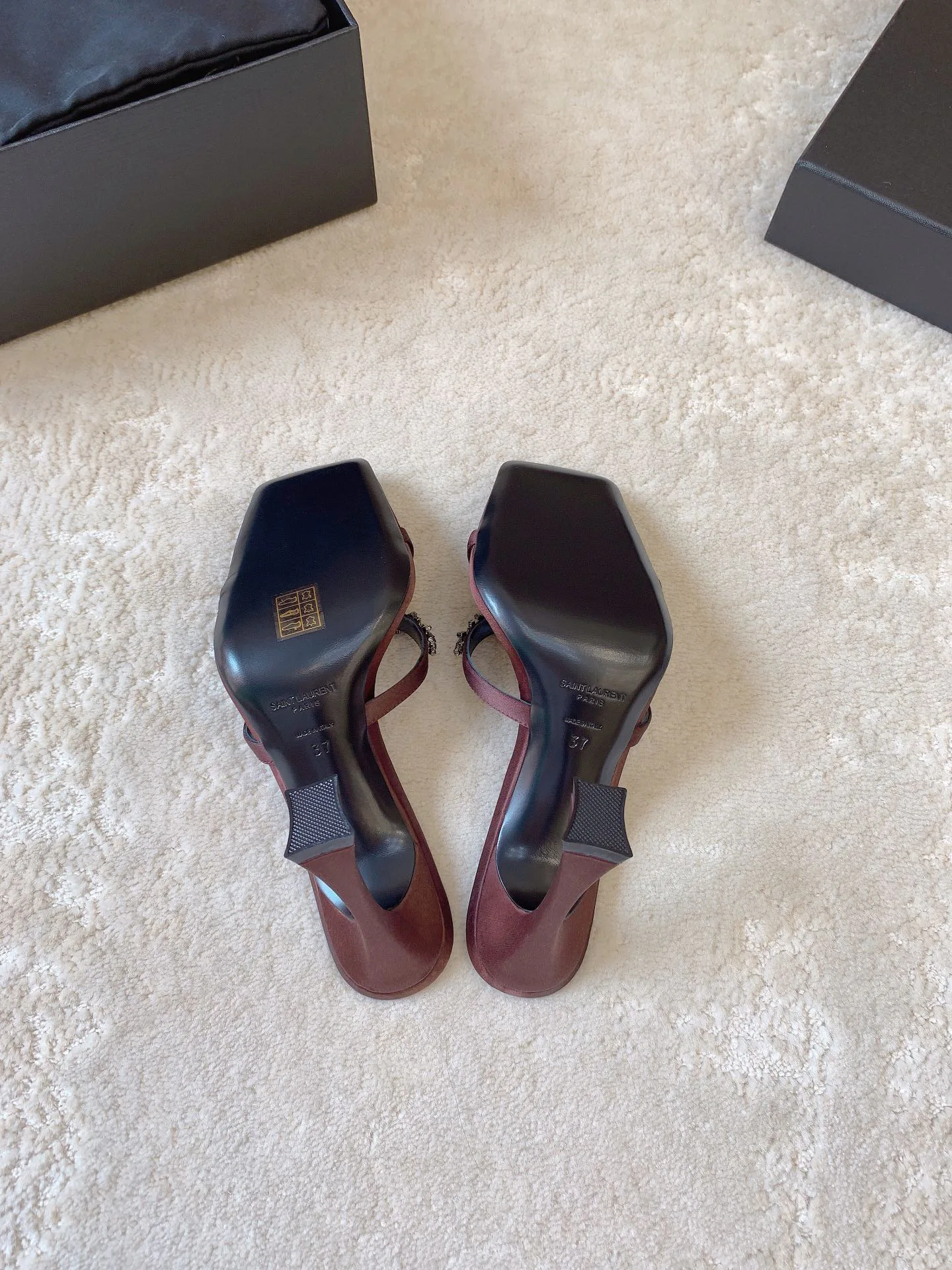 Women's Open-Toe Sandals SAINT LAURENT 17431958