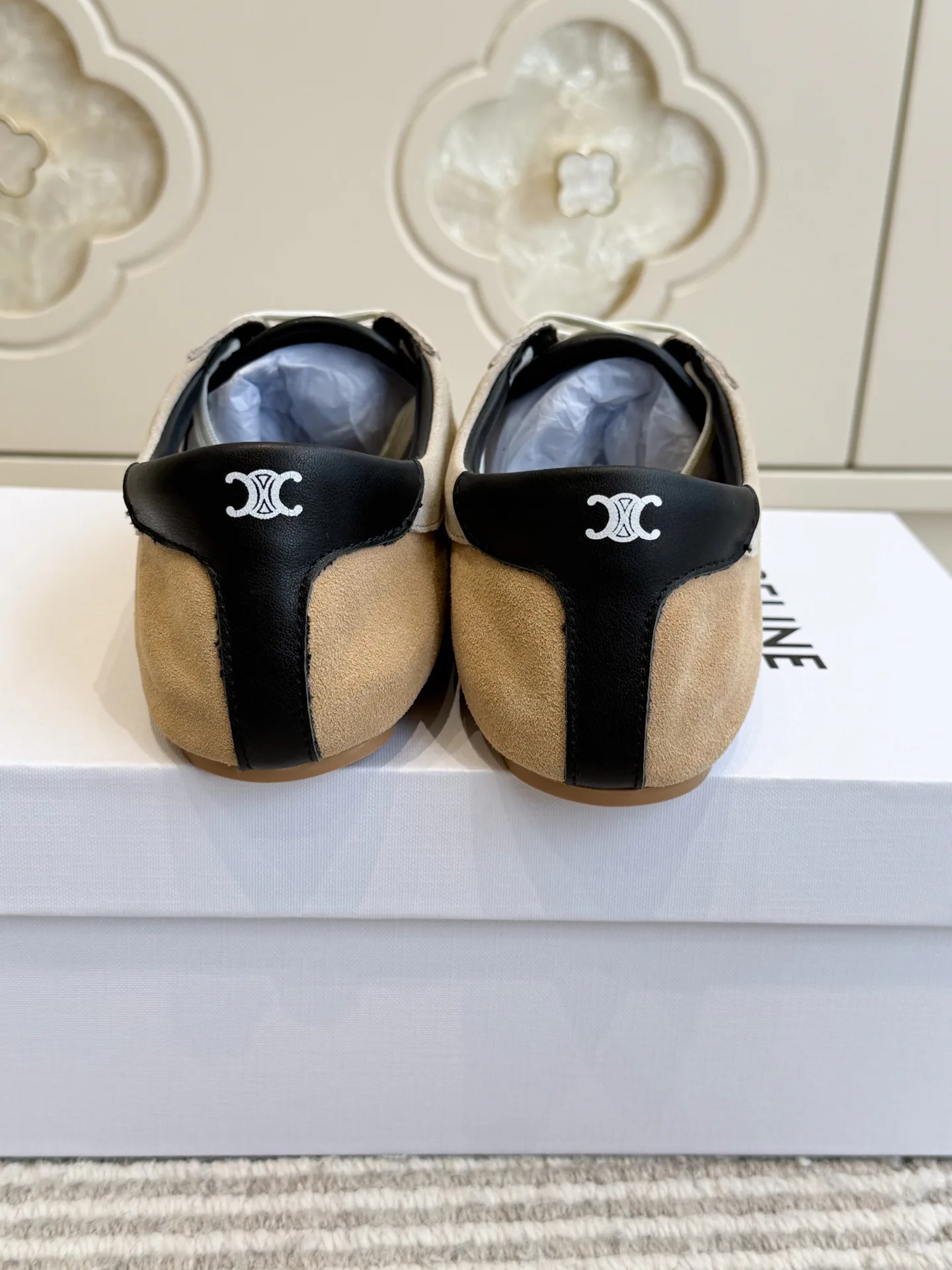 Women's Sneakers CELINE 18006526
