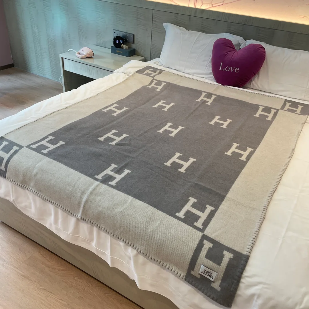 Textiles HERMES 18507305