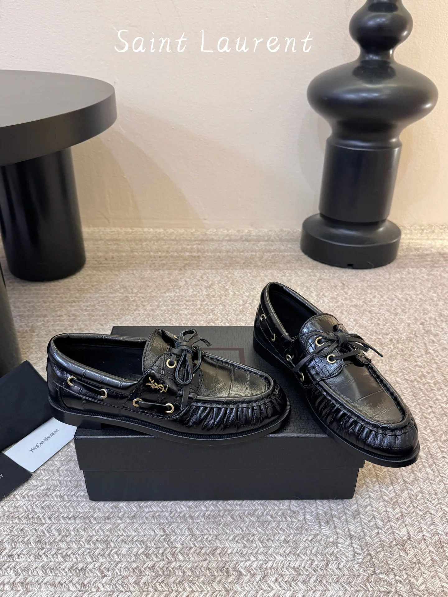 Women's Loafers And Moccasins SAINT LAURENT 18133004