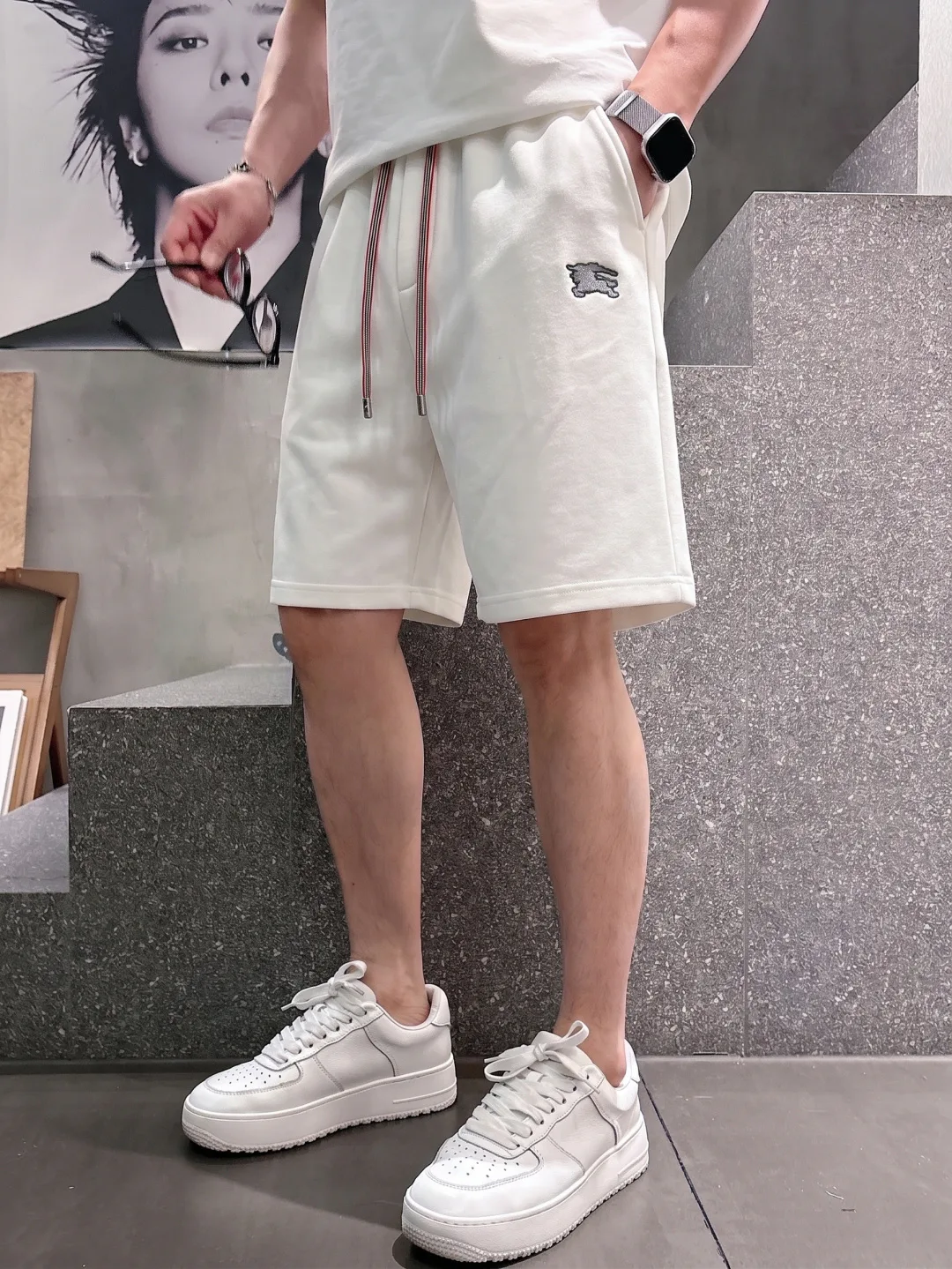 Men's Shorts BURBERRY 18246591