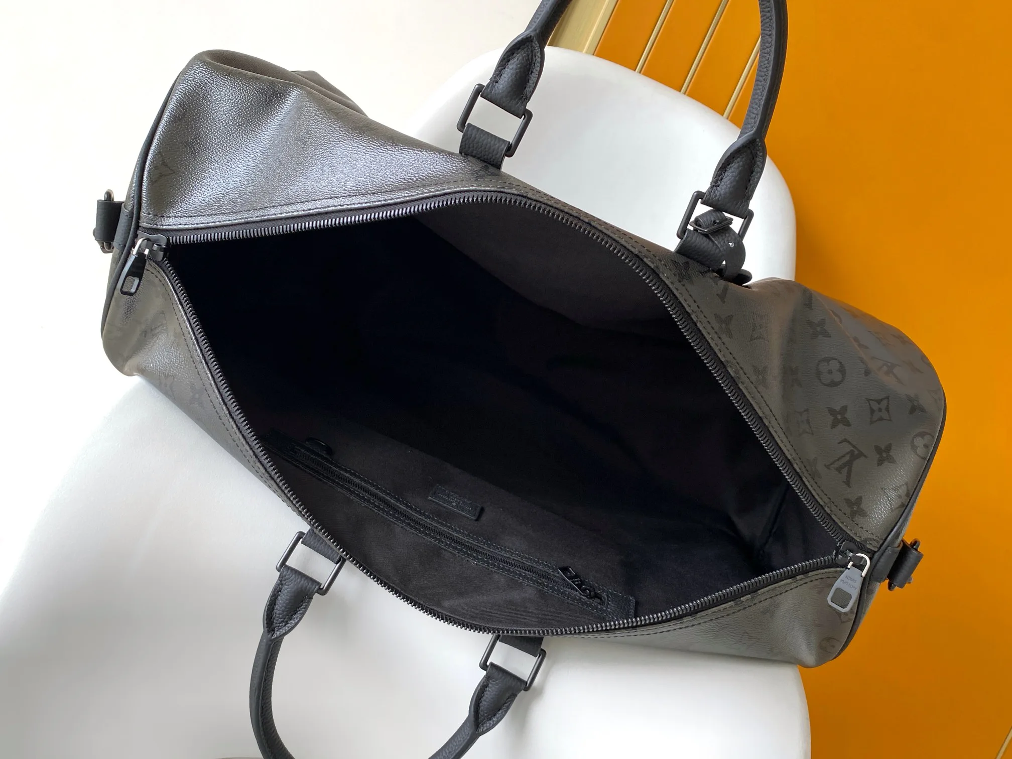 Women's Travel Bags LOUIS VUITTON 17949175